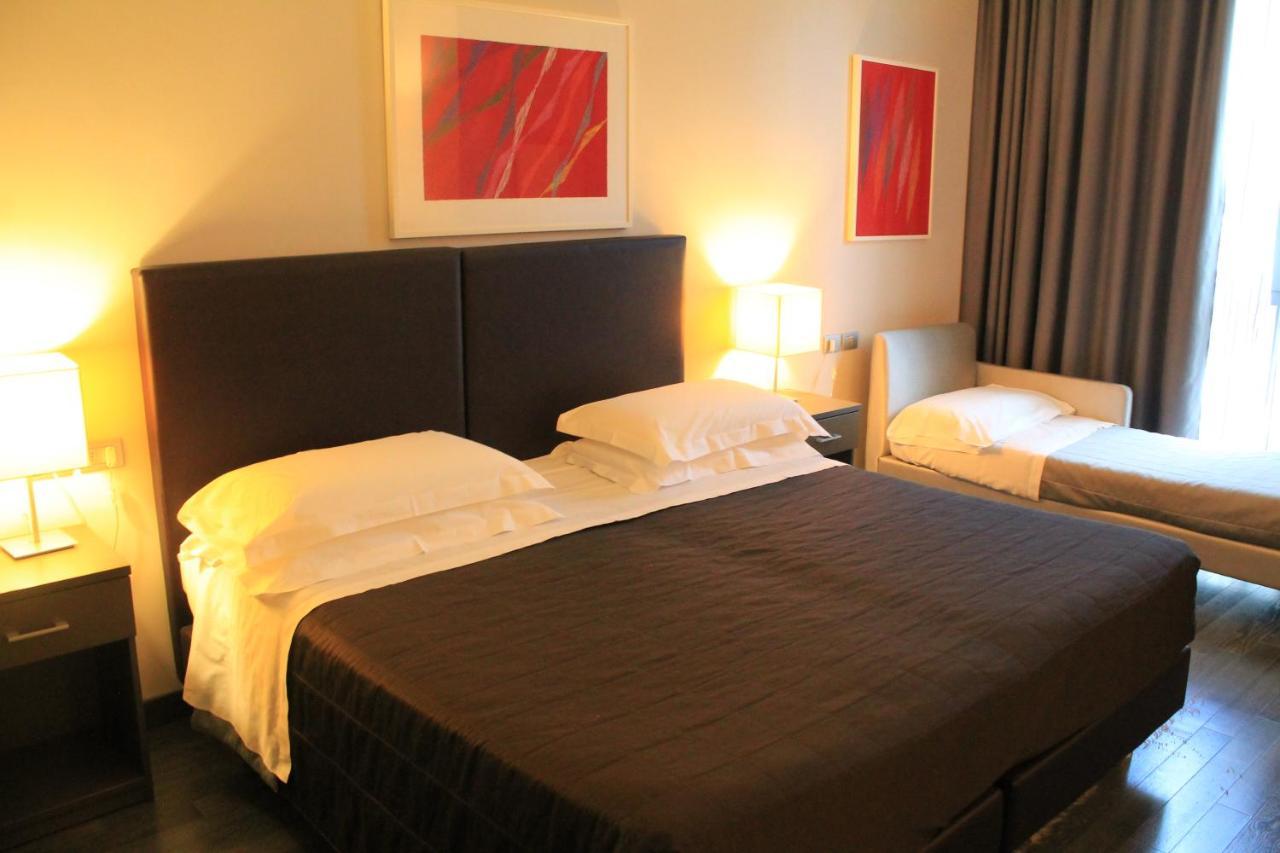 Park Hotel Sporting Teramo Exterior foto